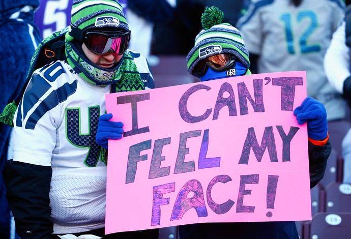Torcedor cartaz frio Seattle Seahawks x Minnesota Vikings - playoffs nfl (Foto: Getty Images)