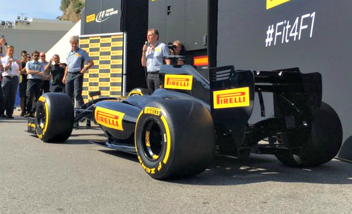 Pirelli apresenta pneus mais largos para 2017 (Foto: Pirelli)