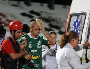 júlio terceiro luverdense (Foto: Antônio Carneiro/ Pernambuco Press)