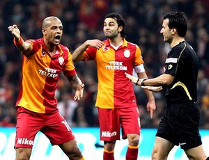Felipe Melo no jogo Galatasaray x Gasiantepspor (Foto: Reprodução / Fanatik)