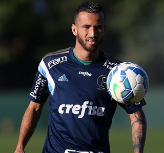 Leandro Pereira projeta mais gols para ter sequência no Palmeiras