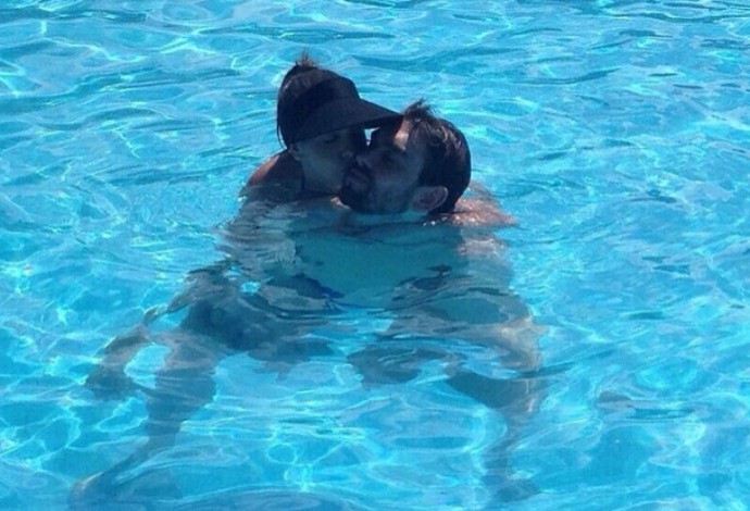 Lucão na piscina - férias (Foto: Reprodução/Instagram)