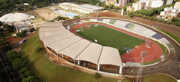 Estádio Willie Davids, de Marigá (Foto: Site da Prefeitura de Maringá/Divulgação)