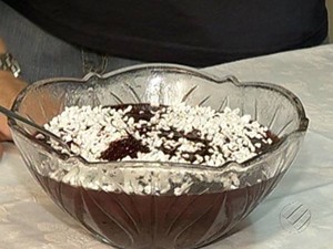 Receita Mousse de Açaí Belém (Foto: Reprodução/TV Liberal)