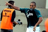 Central do Mercado: Vasco fecha com Rodrigo; Maikon Leite sai para o Atlas Central do Mercado: Vasco fecha com Rodrigo; Maikon Leite sai para o Atlas