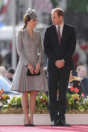 Kate Middleton e príncipe William na primeira aparição da duquesa de Cambridge após anúncio da segunda gravidez (Foto: Reuters)