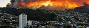 N° de mortos por fogo em Valparaíso, no Chile, chega a 16 (N° de mortos por fogo em Valparaíso, no Chile, chega a 16 (Alberto Miranda/AFP))