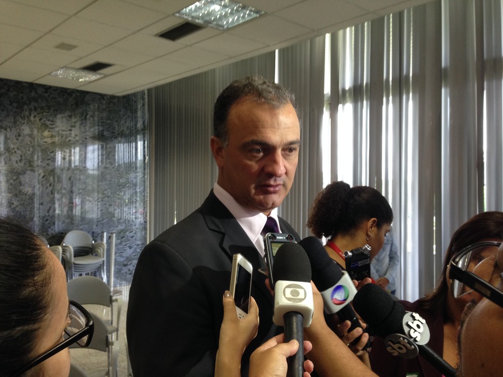 Diretor-geral da Polícia Civil, Eric Seba (Foto: Gabriel Luiz/G1)