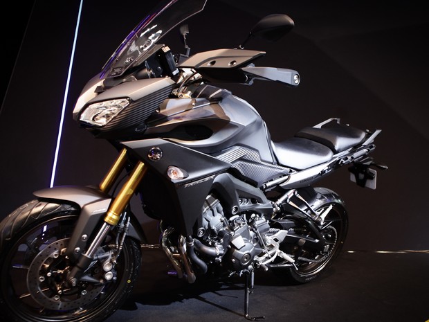 Yamaha MT 09 Tracer é apresentada no Salão Duas Rodas 2015 (Foto: Caio Kenji/G1)