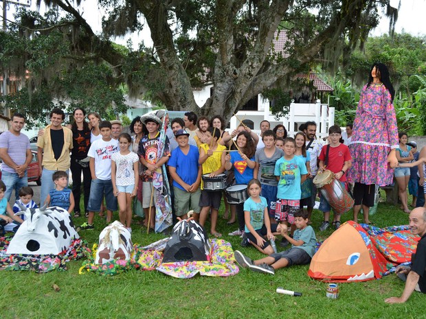 Grupo vai retomar atividades do Boi de Mamão em Ratones (Foto: Dieve Oehme/Fundação Franklin Cascaes)