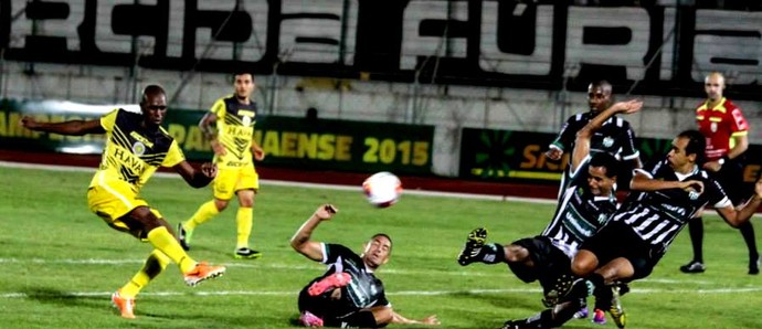 Cléber, volante Flamengo-PI (Foto: Arquivo Pessoal/facebook)