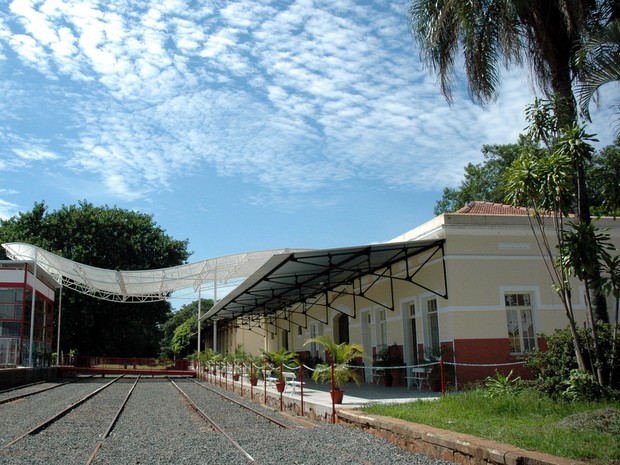 Ramal Ferroviário de Santa Bárbara d'Oeste está desativado há 15 anos (Foto: CEDOC/Fundação Romi) Ramal Ferroviário de Santa Bárbara d'Oeste está desativado há 15 anos (Foto: CEDOC/Fundação Romi)