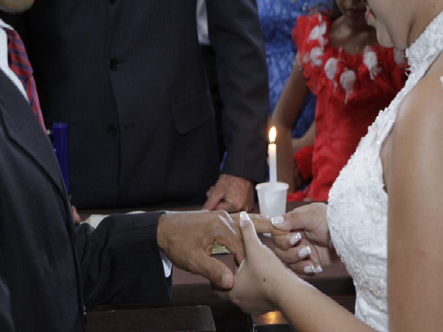 Danielly diz que prefere esquecer a cerimônia de casamento (Foto: Divulgação) Danielly diz que prefere esquecer a cerimônia de casamento (Foto: Divulgação)