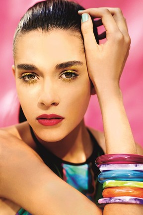 Celso Kamura dá dicas de make para o verão (Foto: Christian Parente/Divulgação) Celso Kamura dá dicas de make para o verão (Foto: Christian Parente/Divulgação)