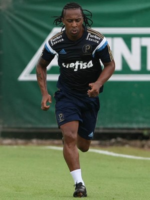 Em fase de transição, Arouca volta a correr na Academia de Futebol