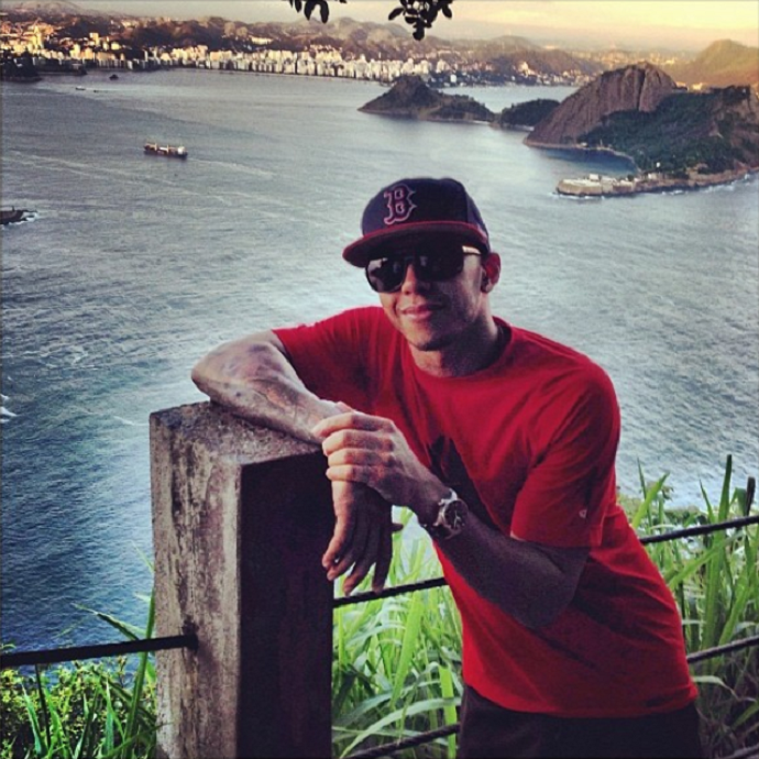 Lewis Hamilton no Rio de Janeiro (Foto: Reprodução/Instagram)