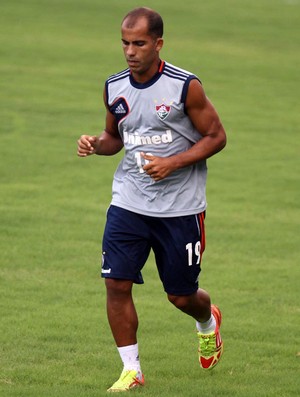 Felipe treino Fluminense (Foto: Ricardo Ayres / Photocâmera)