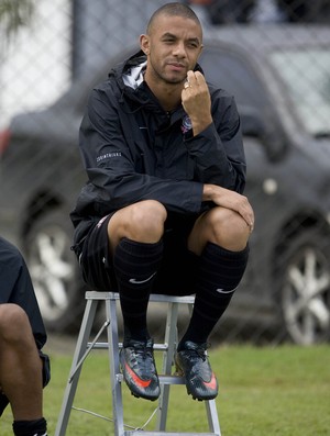 Timão se reapresenta com 