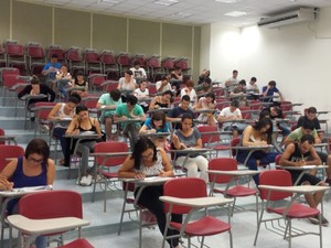 Estudantes realizam prova da 1ª fase da Unicamp, em Campinas (Foto: Fernando Pacífico / G1 Campinas)