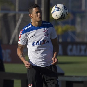 Com desfalques, ataque do Timão fica com média de idade inferior a 19 anos