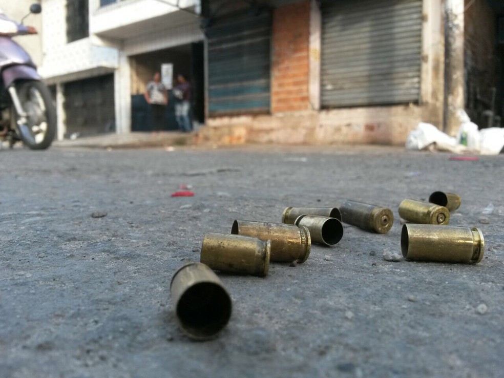 Quatro pessoas morreram e 11 ficaram feridas em uma chacina na noite de terça-feira (6), em Belém. (Foto: Diego Feitosa / TV Liberal)