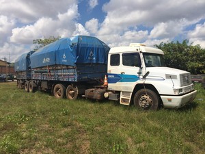 Polícia de Porto velho apreende 150 quilos de maconha transportada em carreta (Foto: Ana Fabre/G1)