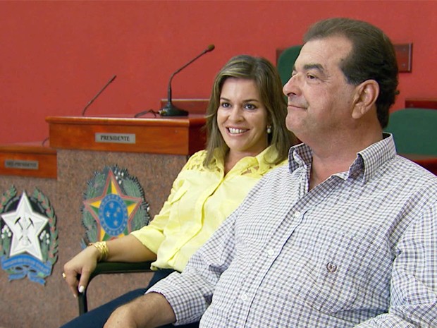 Pai e filha ocupam dois dos três poderes na cidade de Machado (MG). (Foto: Reprodução EPTV)