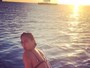 Nicole Scherzinger mostra rebolado em passeio de lancha em Ibiza