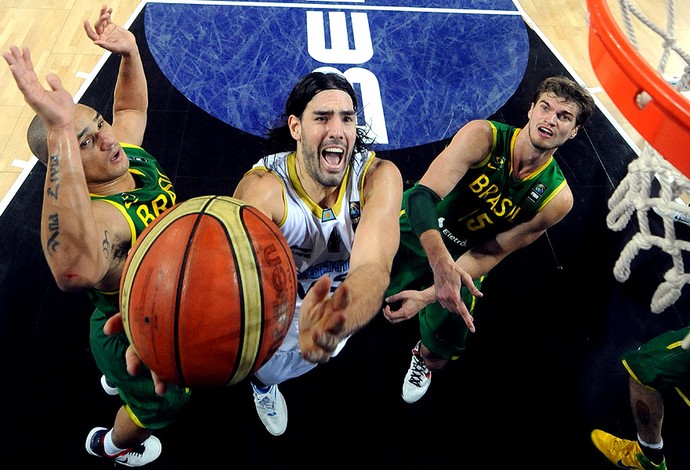 Luis Scola basquete 10 melhores (Foto: AFP)