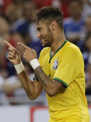 Brasil bate o Japão por 4 a 0, 
com todos os gols de Neymar (AP Photo/Wong Maye-E)
