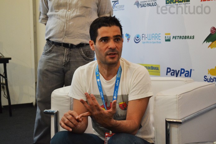 Talmon Marco em entrevista ao TechTudo na Campus Party 2014 (Foto: Melissa Cruz/TechTudo) Talmon Marco em entrevista ao TechTudo na Campus Party 2014 (Foto: Melissa Cruz/TechTudo)