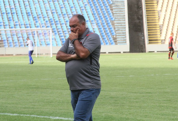Técnico Ruy Scarpino diz que vitória traz tranquilidade ao grupo motense (Foto: Biamam Prado / Jornal O Estado)
