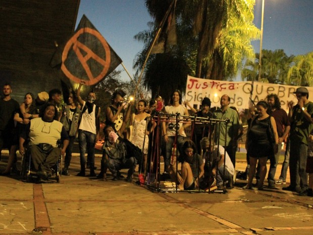 Protesto em Campo Grande (Foto: Lucas Lourenço/G1 MS)
