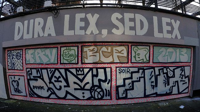 A lei é dura, mas é a lei (Foto: Arquivo Google)
