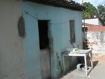 Suspeito teria arrombado porta da casa e agredido ex-cunhada e sobrinha em Carpina, PE (Foto: Divulgação/Polícia Civil)