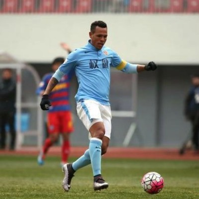 Luis Fabiano, Qingdao Huanghai x Tianjin Quanjian (Foto: sina.com)