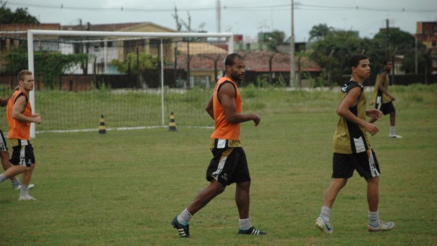 Botafogo-PB, treino, Campeonato Brasileiro, Série D, Maravilha do Contorno (Foto: Richardson Gray / Globoesporte.com/pb)