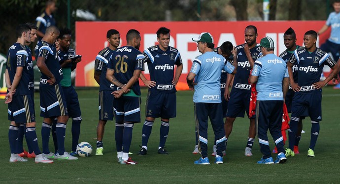 EXCLUSIVO: Com o final da temporada, Palmeira deve se livrar de alguns jogadores - Por Raony Coronado
