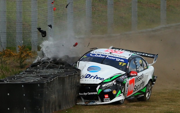Acidente na V8 Supercars Austrália (Foto: Agência Getty Images)