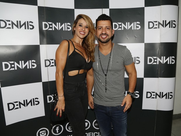 Dany Bananinha e Dennis DJ em casa de shows na Zona Oeste do Rio (Foto: Felipe Assumpção/ Ag. News)