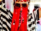 Cleo Pires usa véu em viagem à Turquia