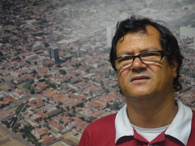 Rogério Magrini, o "Zezinho Atrapalhado", eleito presidente da Câmara em Sertãozinho (Foto: Rodolfo Tiengo/G1)