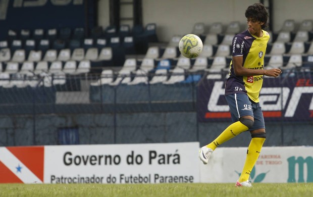 Meio-campo Betinho promete reconquistar a confiança da torcida azulina (Foto: Tarso Sarraf/O Liberal)