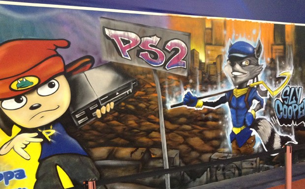 Parede de 49 metros é grafitada para homenagem ao PlayStation (Foto: Gustavo Petró/G1)