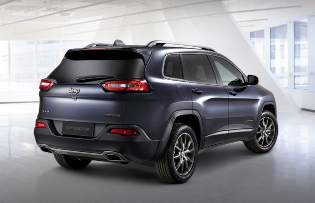 Jeep Cherokee Urbane (Foto: Divulgação ) Jeep Cherokee Urbane (Foto: Divulgação )