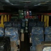 PRF apreende ônibus com carga de cigarros (PRF / Divulgação)