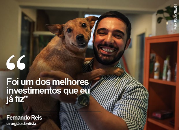 O cirurgião dentista Fernando Reis deixa sua cadela na creche três vezes por semana (Foto: Fábio Tito/G1)