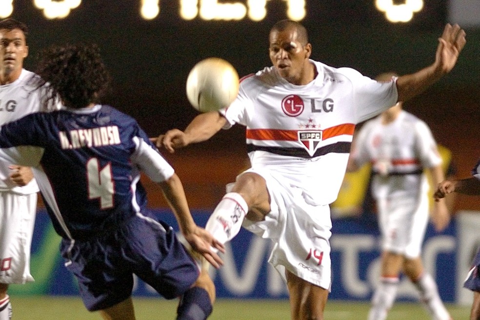 Aloisio Chulapa artilheiro Libertadores 2006 São Paulo (Foto: Rubens Chiri/saopaulofc.net)