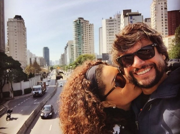Juliana Alves e Ernani Nunes vão ser papais (Foto: Reprodução/Instagram)