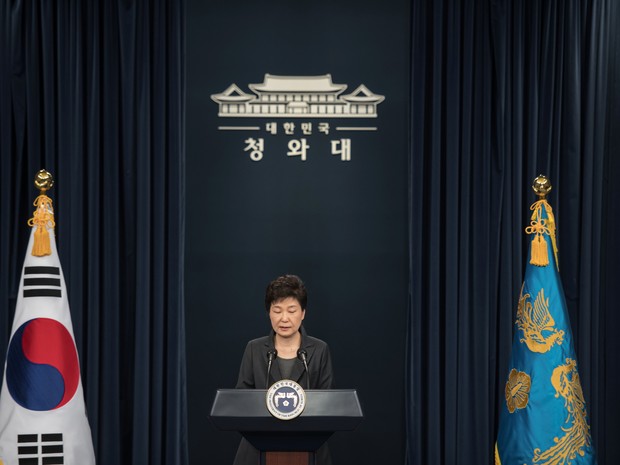 South Korean President Park Geun-Hye speaks during an address to the nation, at the presidential Blue House in Seoul on November 4, 2016. (Foto: Ed Jones/Pool via Reuters)
